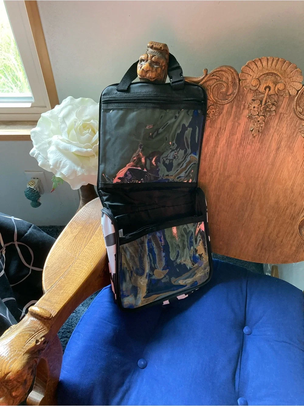 thirty-one Black & White Brushstroke Cosmetic/Train Case